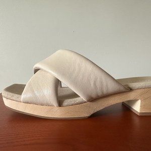 Sanctuary Creme Sandal